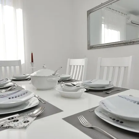 Gorgeous In Vrsi-mulo With Wifi Apartment Vrsi